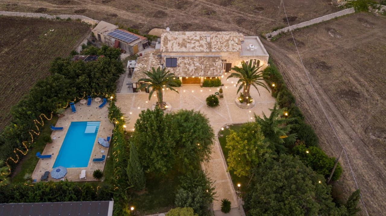 Penzion Casale Della Contea Modica Exteriér fotografie