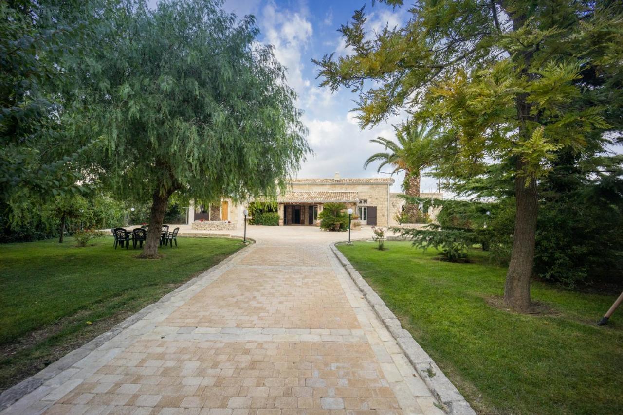 Penzion Casale Della Contea Modica Exteriér fotografie