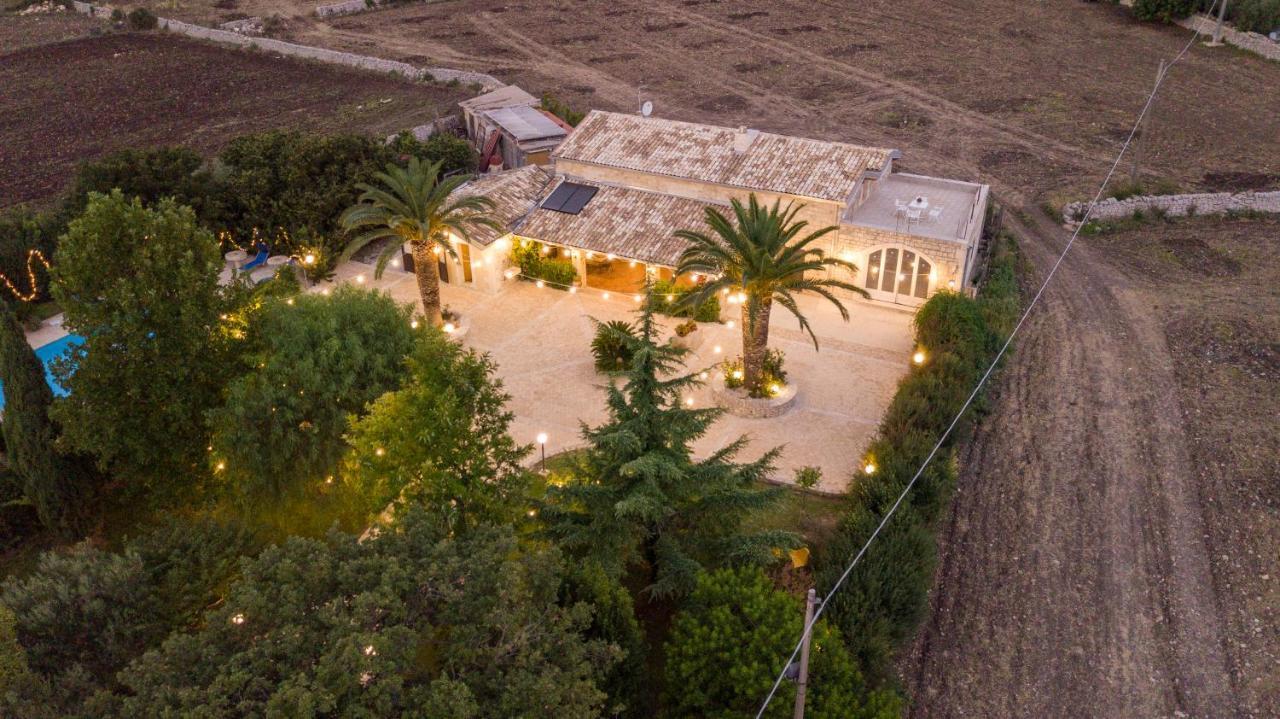Penzion Casale Della Contea Modica Exteriér fotografie