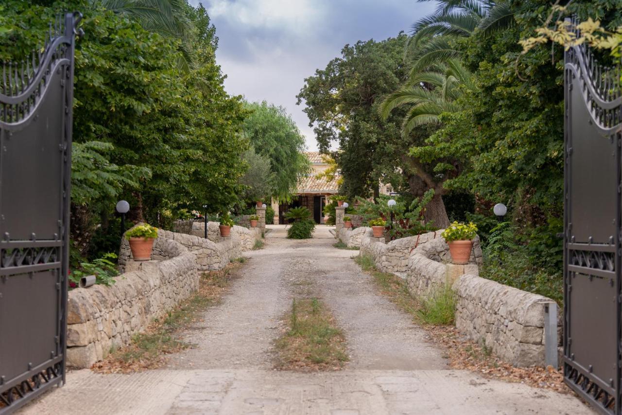 Penzion Casale Della Contea Modica Exteriér fotografie